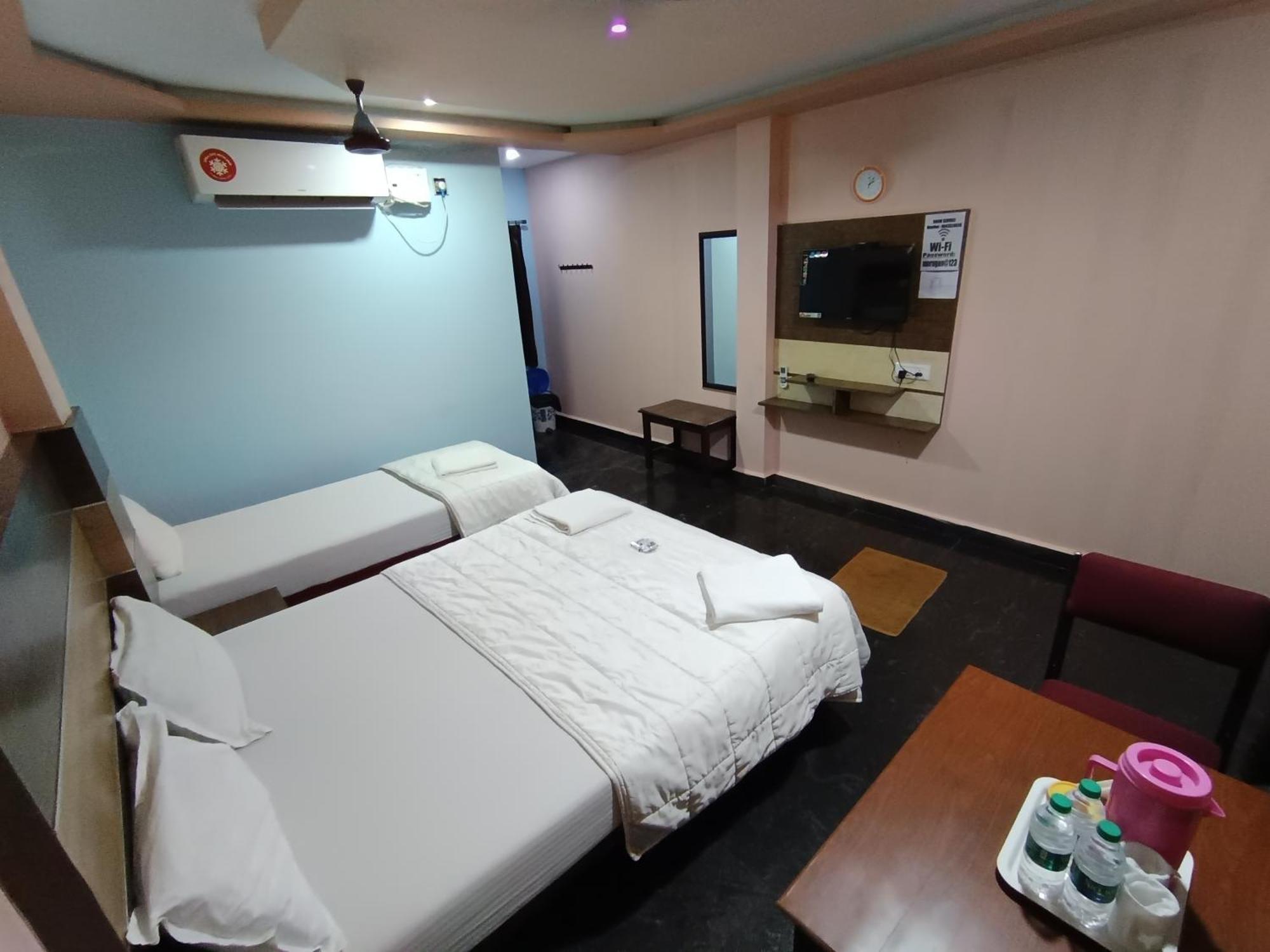 Sri Murugan Beach Paradise Hotel Mahabalipuram Exterior photo